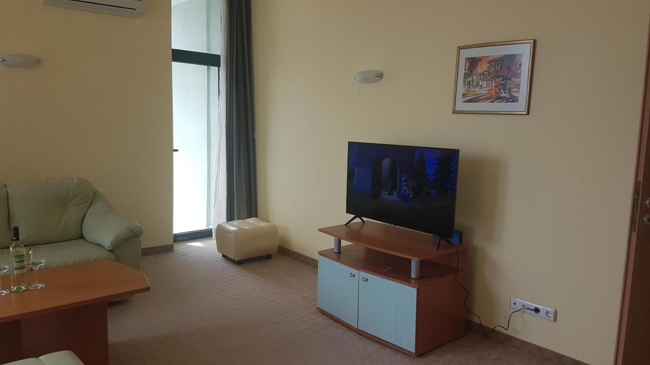 Apartment Golden Sands, Sea View, Beach Front, Private Property エクステリア 写真